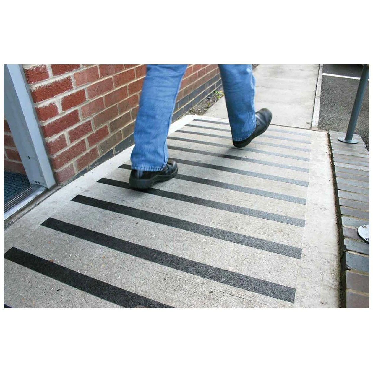 Coba Gripfoot Tape 2 Coba Gripfoot Tape - Image 2