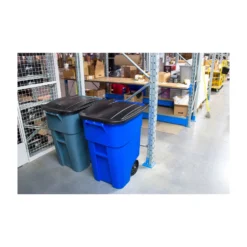 Rubbermaid Brute Rollout Wheelie Bin -Rubbermaid Shop 106499 scaled