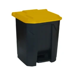Hands Free Pedal Bins With Coloured Lids -Rubbermaid Shop 109422